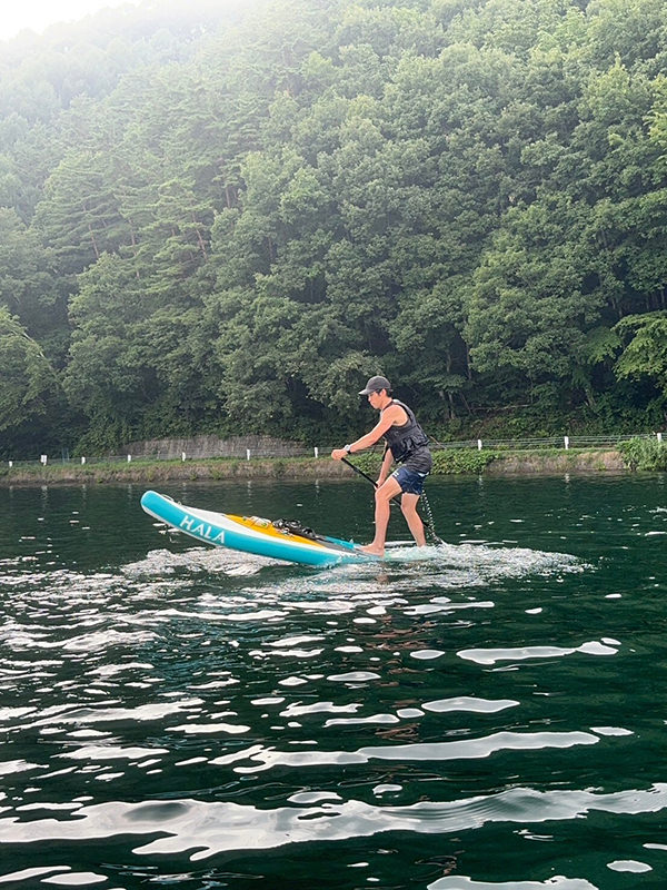 写真：木崎湖でのサップ①